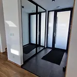 Luxusni Certak *